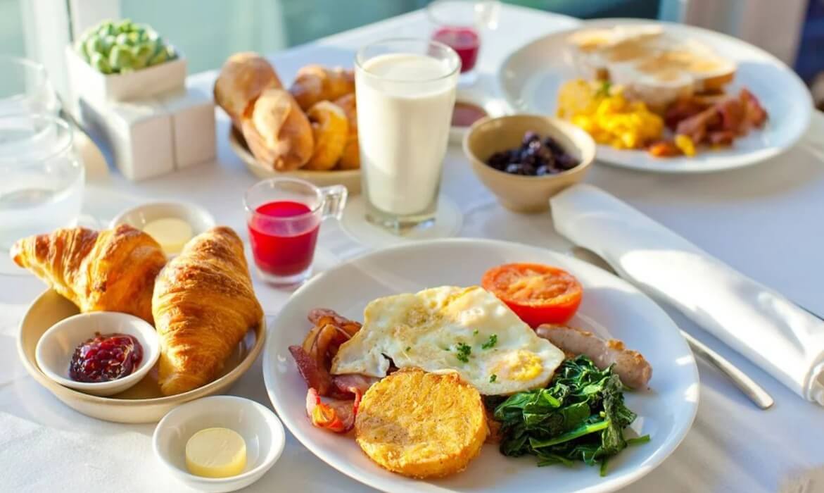 Влияет ли завтрак на процесс похудения?